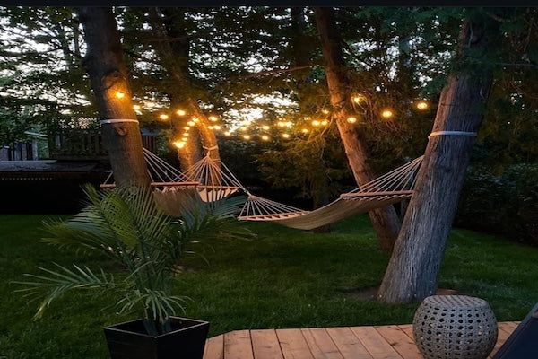 The Perfect Hammock Playlist: 3 Musical Moods for Summer